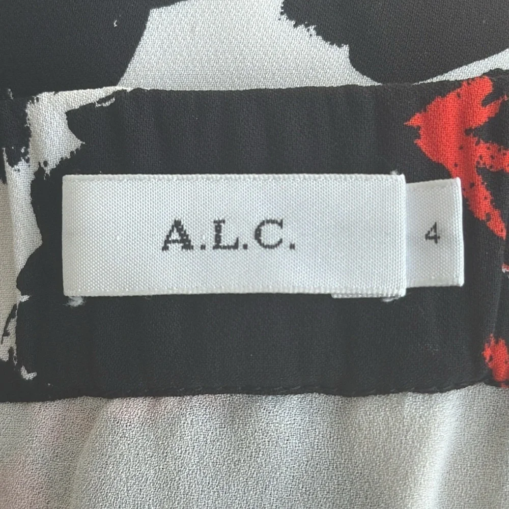 A.L.C. Nicholson Floral Silk Blend Mini Skirt Black/Red Zip Lined size 4